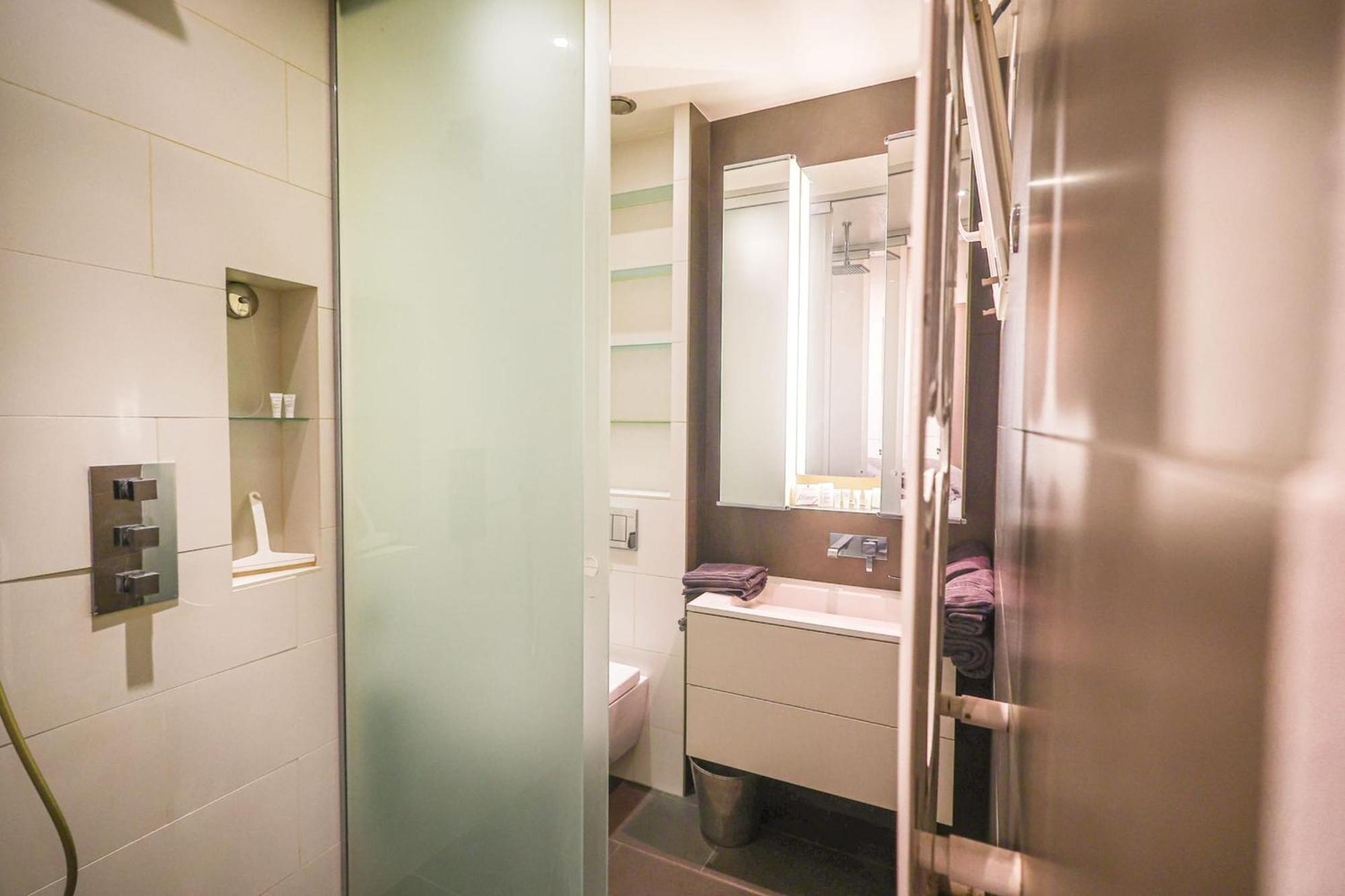 Elegant Appartement Climatise De 65 M2 Avec 2 Ch Paris Luaran gambar